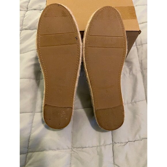 Lands End Shoes/Espadrille Comfort Slip on Flat Shoe Size 7 - Picture 8 of 10